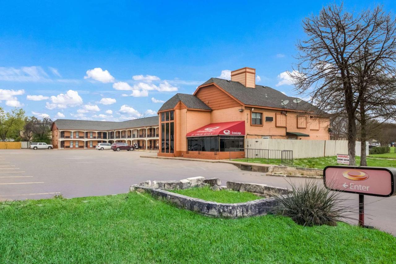 Econo Lodge Near The Domain - The Arboretum Austin Exterior foto