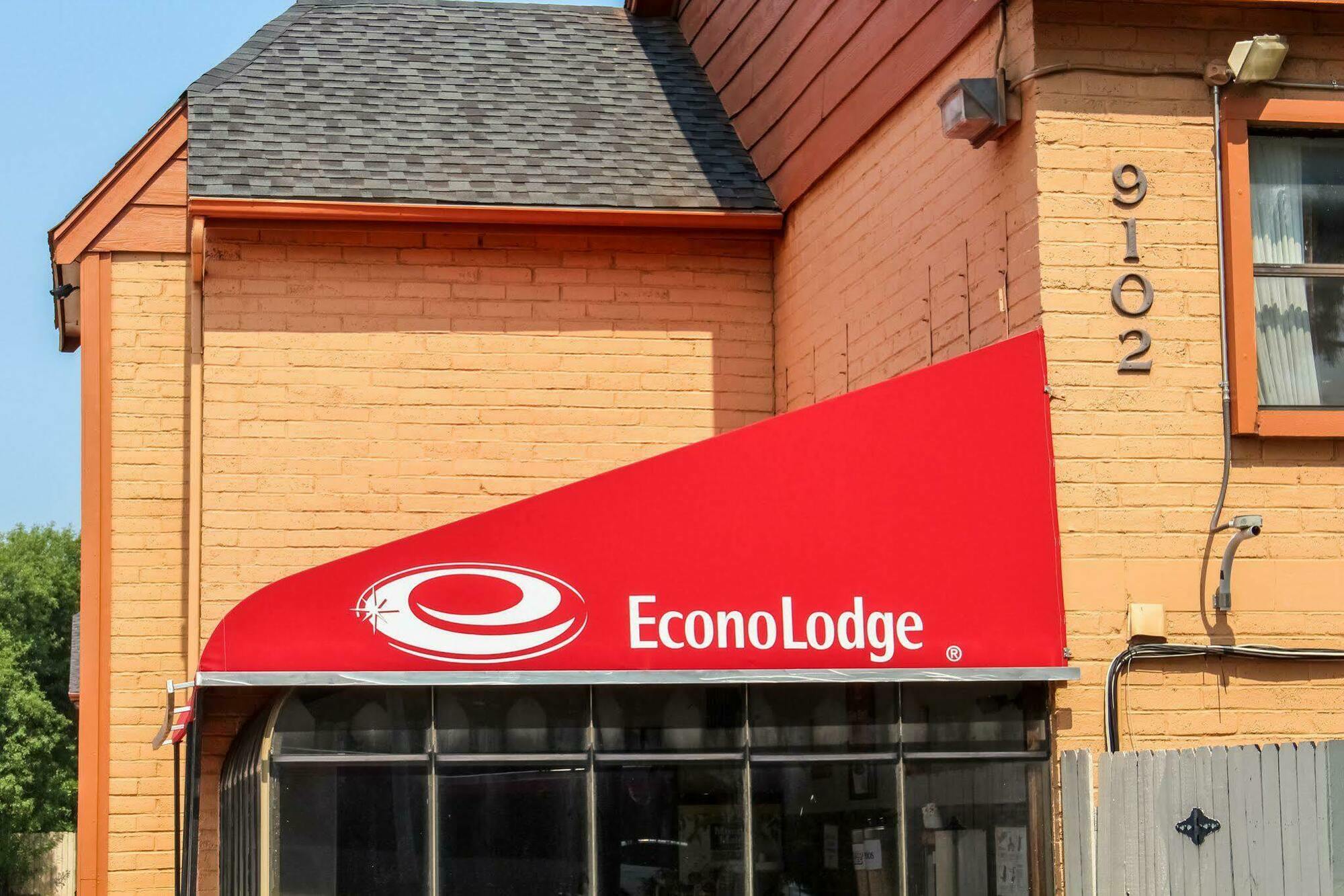 Econo Lodge Near The Domain - The Arboretum Austin Exterior foto